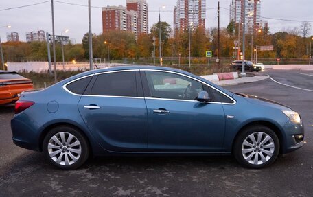 Opel Astra J, 2014 год, 1 220 000 рублей, 10 фотография