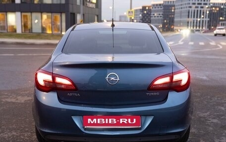 Opel Astra J, 2014 год, 1 220 000 рублей, 9 фотография