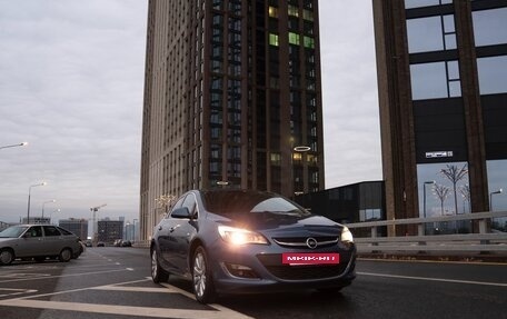 Opel Astra J, 2014 год, 1 220 000 рублей, 5 фотография