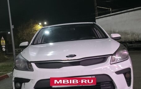 KIA Rio IV, 2018 год, 655 000 рублей, 8 фотография
