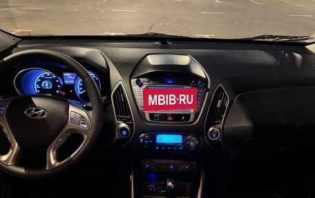 Hyundai ix35 I рестайлинг, 2012 год, 1 250 000 рублей, 10 фотография