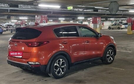 KIA Sportage IV рестайлинг, 2020 год, 2 590 000 рублей, 4 фотография