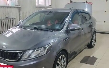 KIA Rio III рестайлинг, 2014 год, 1 000 000 рублей, 3 фотография