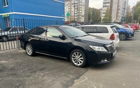 Toyota Camry, 2012 год, 1 596 000 рублей, 2 фотография