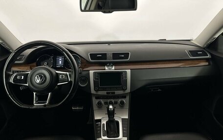 Volkswagen Passat B7, 2013 год, 1 360 000 рублей, 6 фотография