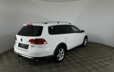 Volkswagen Passat B7, 2013 год, 1 360 000 рублей, 5 фотография