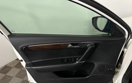 Volkswagen Passat B7, 2013 год, 1 360 000 рублей, 7 фотография