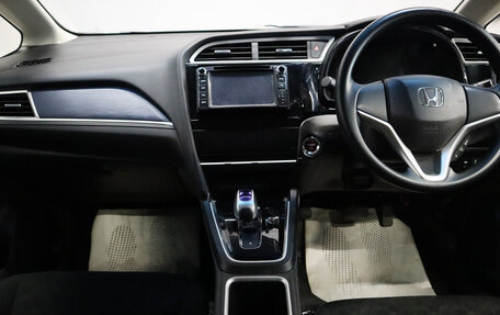 Honda Shuttle II, 2016 год, 1 519 000 рублей, 12 фотография