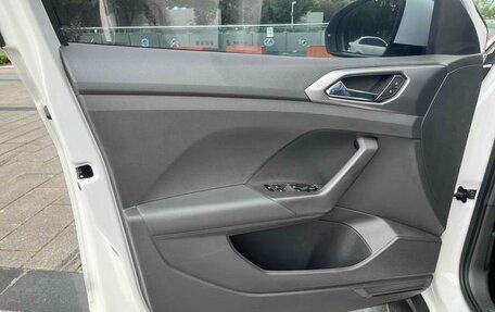 Volkswagen T-Cross I, 2021 год, 1 560 000 рублей, 22 фотография