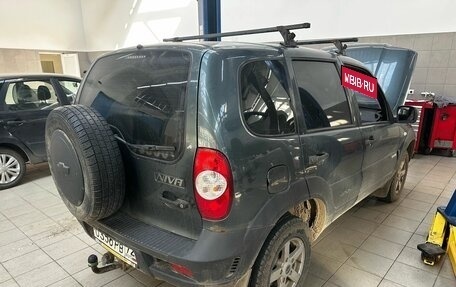 Chevrolet Niva I рестайлинг, 2012 год, 440 000 рублей, 2 фотография