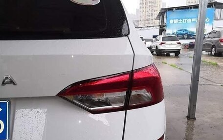 Skoda Kamiq I, 2025 год, 1 850 000 рублей, 10 фотография