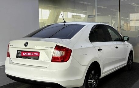 Skoda Rapid I, 2015 год, 870 000 рублей, 6 фотография