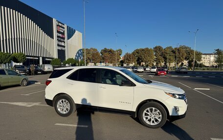 Chevrolet Equinox III, 2020 год, 2 400 000 рублей, 3 фотография