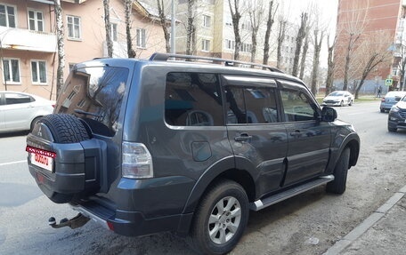 Mitsubishi Pajero IV, 2012 год, 2 650 000 рублей, 2 фотография