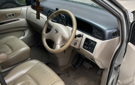 Nissan Liberty, 2001 год, 420 000 рублей, 6 фотография