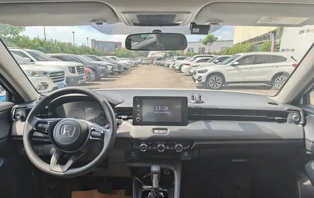 Honda Vezel, 2023 год, 1 810 027 рублей, 8 фотография