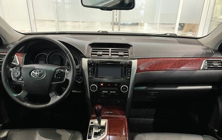 Toyota Camry, 2014 год, 1 440 000 рублей, 5 фотография