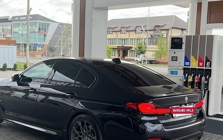 BMW 5 серия, 2020 год, 5 800 000 рублей, 15 фотография
