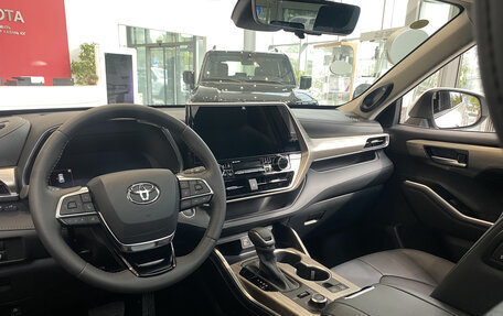 Toyota Highlander, 2025 год, 5 950 000 рублей, 4 фотография