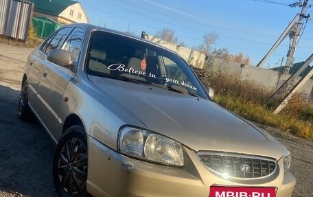 Hyundai Accent II, 2005 год, 270 000 рублей, 2 фотография