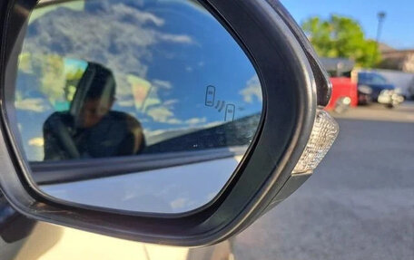 Toyota Yaris Cross, 2021 год, 1 347 000 рублей, 23 фотография