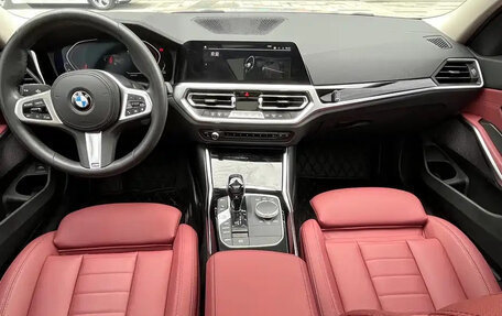 BMW 3 серия, 2021 год, 2 550 000 рублей, 13 фотография