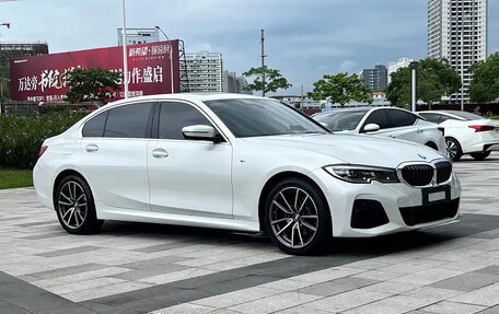 BMW 3 серия, 2021 год, 2 550 000 рублей, 3 фотография