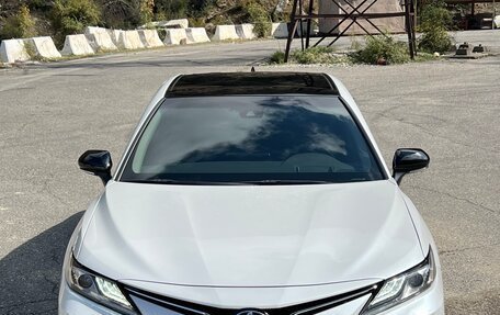 Toyota Camry, 2023 год, 3 300 000 рублей, 1 фотография