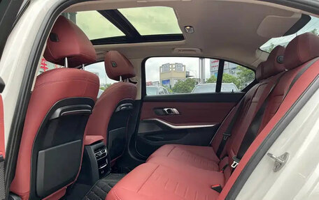 BMW 3 серия, 2021 год, 2 550 000 рублей, 16 фотография