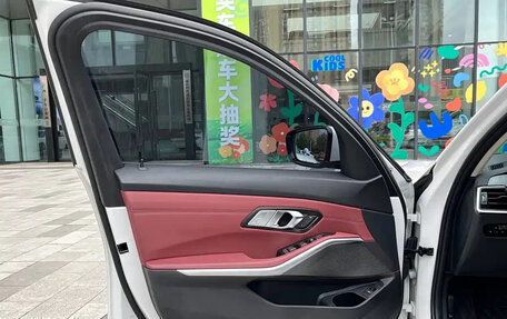 BMW 3 серия, 2021 год, 2 550 000 рублей, 28 фотография