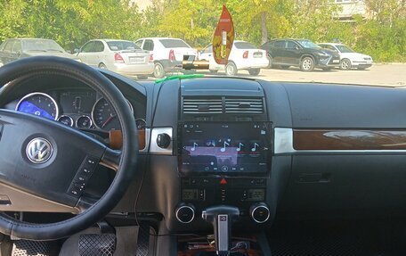 Volkswagen Touareg III, 2009 год, 1 699 000 рублей, 15 фотография