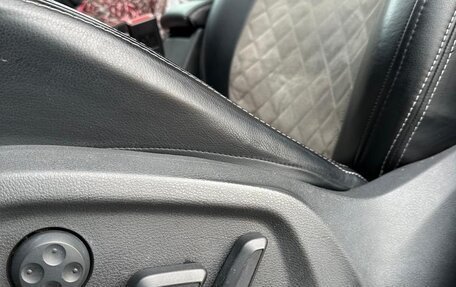 Volkswagen Tiguan I, 2010 год, 1 000 000 рублей, 9 фотография