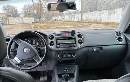 Volkswagen Tiguan I, 2010 год, 1 000 000 рублей, 5 фотография