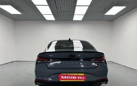 Hyundai Elantra, 2022 год, 1 448 355 рублей, 5 фотография