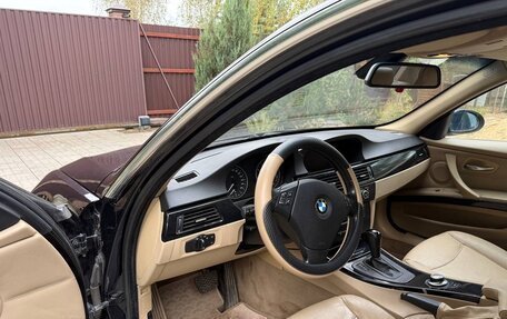 BMW 3 серия, 2007 год, 550 000 рублей, 13 фотография