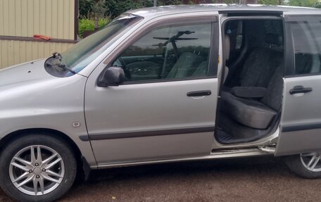 Toyota Raum I, 1998 год, 385 000 рублей, 1 фотография