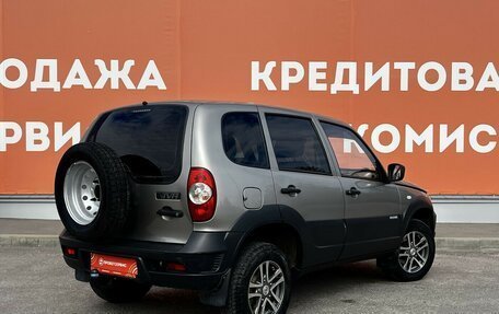 Chevrolet Niva I рестайлинг, 2014 год, 590 000 рублей, 5 фотография