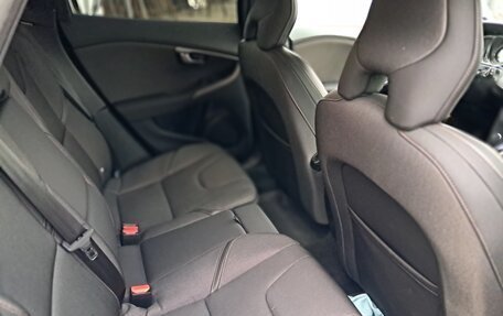 Volvo V40 Cross Country I, 2019 год, 1 850 000 рублей, 12 фотография