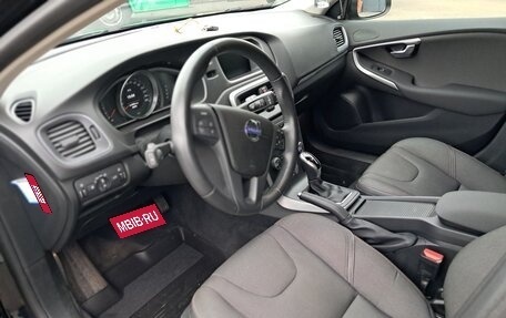 Volvo V40 Cross Country I, 2019 год, 1 850 000 рублей, 14 фотография