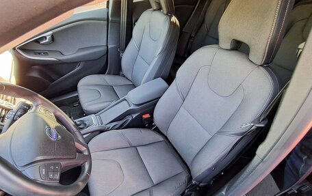 Volvo V40 Cross Country I, 2019 год, 1 850 000 рублей, 19 фотография