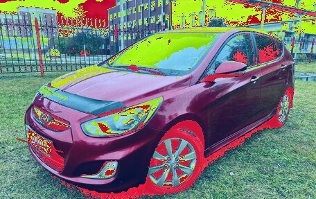 Hyundai Solaris II рестайлинг, 2012 год, 695 000 рублей, 5 фотография