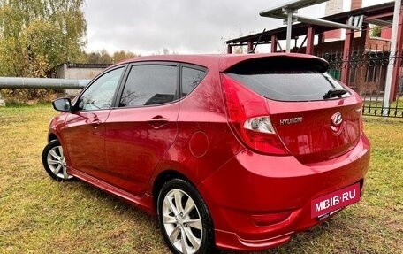 Hyundai Solaris II рестайлинг, 2012 год, 695 000 рублей, 8 фотография