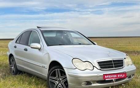 Mercedes-Benz C-Класс, 2001 год, 550 000 рублей, 2 фотография