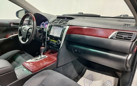 Toyota Camry, 2012 год, 1 550 000 рублей, 13 фотография