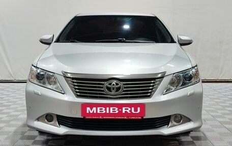 Toyota Camry, 2012 год, 1 550 000 рублей, 2 фотография