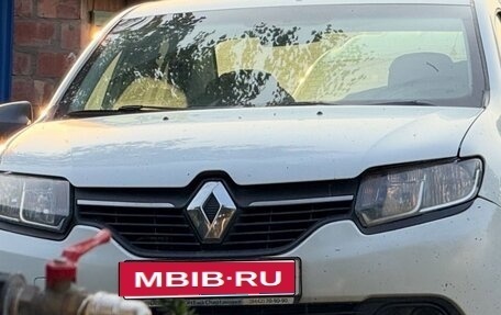 Renault Logan II, 2019 год, 500 000 рублей, 1 фотография