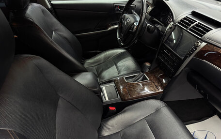 Toyota Camry, 2017 год, 2 280 000 рублей, 11 фотография