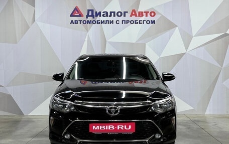Toyota Camry, 2017 год, 2 280 000 рублей, 2 фотография