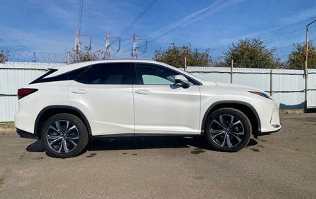 Lexus RX IV рестайлинг, 2022 год, 5 300 000 рублей, 4 фотография