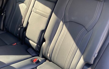 Lexus RX IV рестайлинг, 2022 год, 5 300 000 рублей, 11 фотография